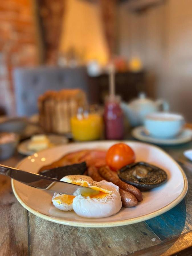 Devonshire Arms Inn Cracoe Экстерьер фото