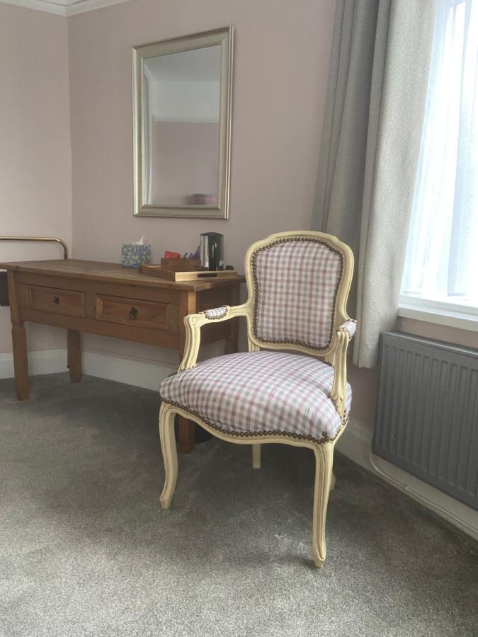 Devonshire Arms Inn Cracoe Экстерьер фото